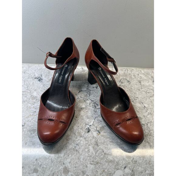 Etienne Aigner Women's Leather Dress Heels Red Ankle Strap Size 8 JL - Picture 4 of 10